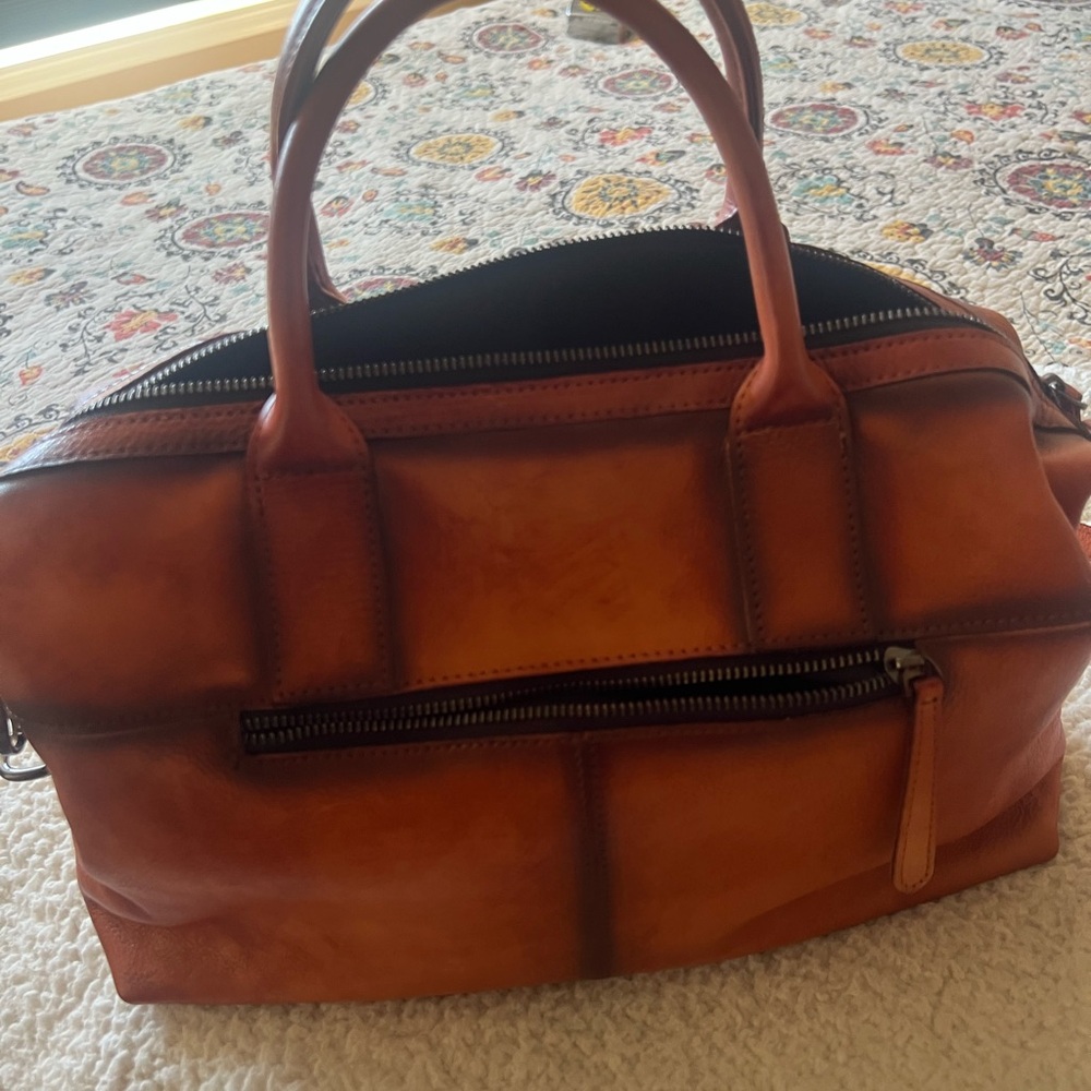 Leather Duffel Bag - Tan